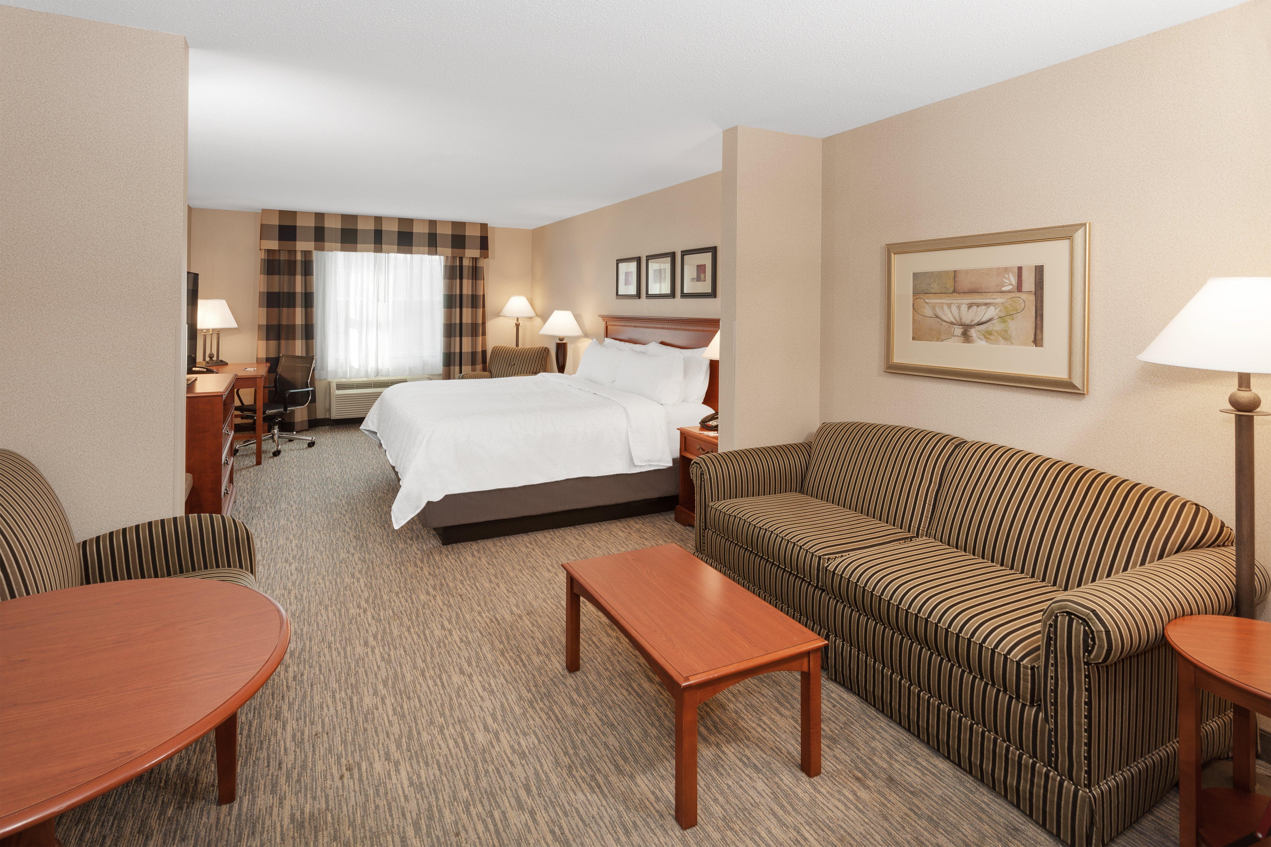 Holiday Inn Express & Suites Tilton By Ihg Exteriör bild