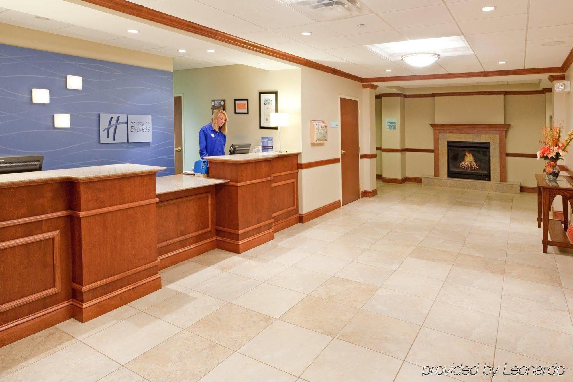 Holiday Inn Express & Suites Tilton By Ihg Inreriör bild